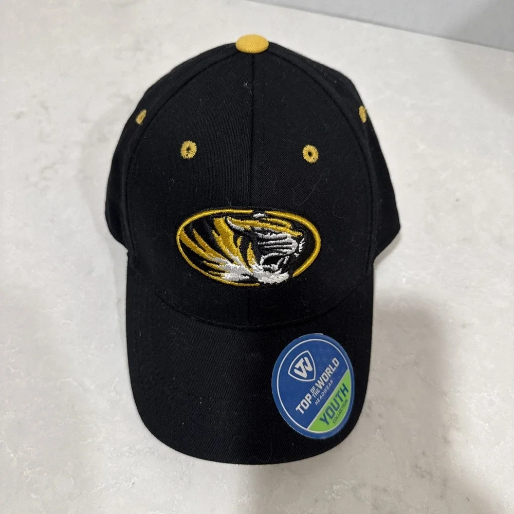 TOP OF THE WORLD Hat Boys Youth Black Adjustable Mizzou Tigers Cotton Baseball